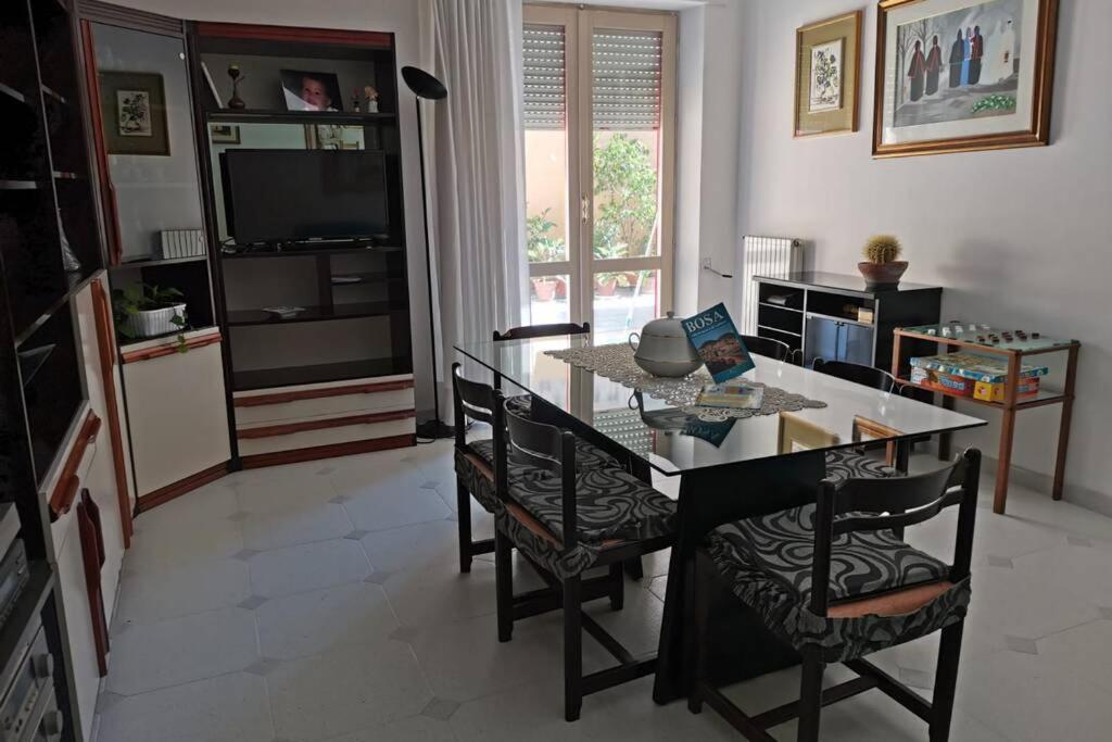 Da Agnese Holiday Home In Bosa Sardegna! 外观 照片